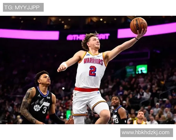 波杰姆斯基直冲篮下 无视防守上篮命中 波杰姆斯基直冲篮下 无视防守上篮命中