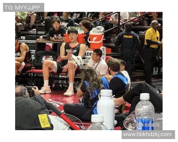 太阳vs开拓者前瞻：杨瀚森能否重获上场机会 狄龙布克力争带队踢馆