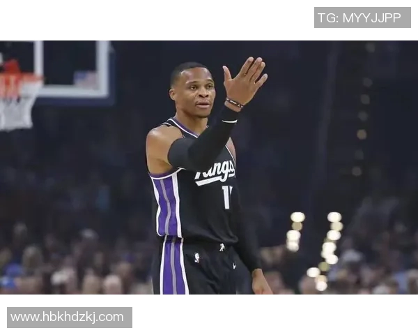 内讧实锤？曝国王老将与教练组不和，威少、德罗赞、拉文全被摆上货架！